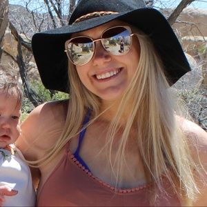 Meet your Posher, Amy